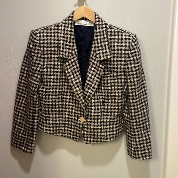 Anne Klein Jackets & Blazers - ANN Klein vintage black and white jacket